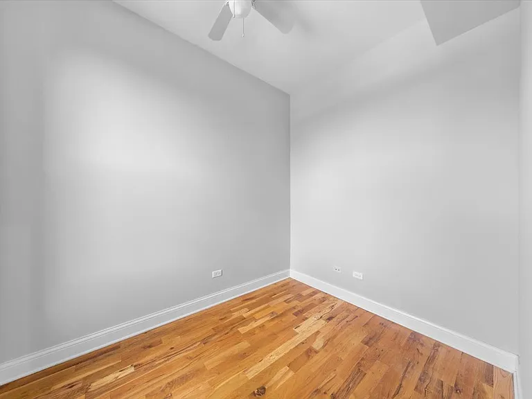 1253 N California Ave #2 — Photo 20
