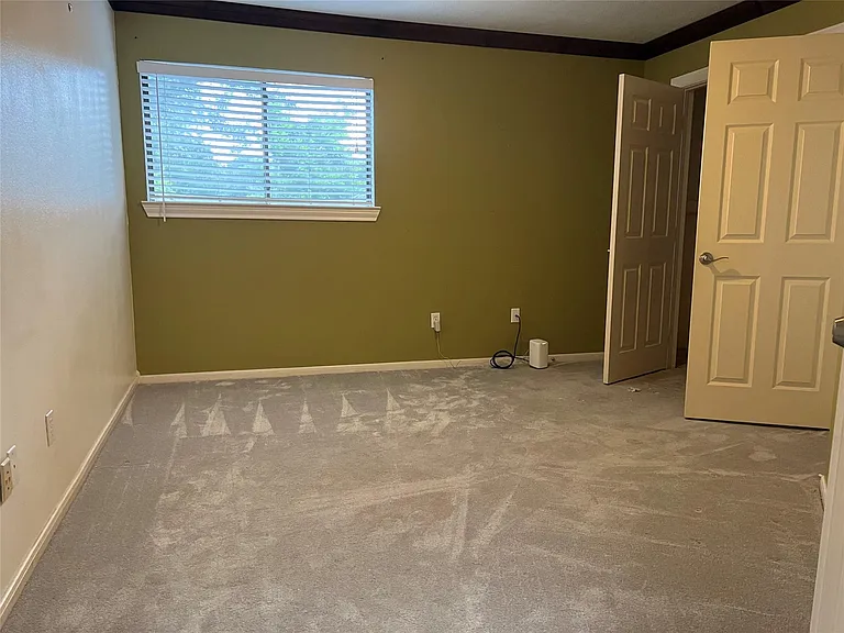 6983 Oakwood Park — Photo 19