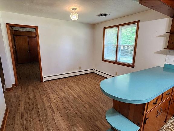 5th image of 5152 Bellamy Manor Dr