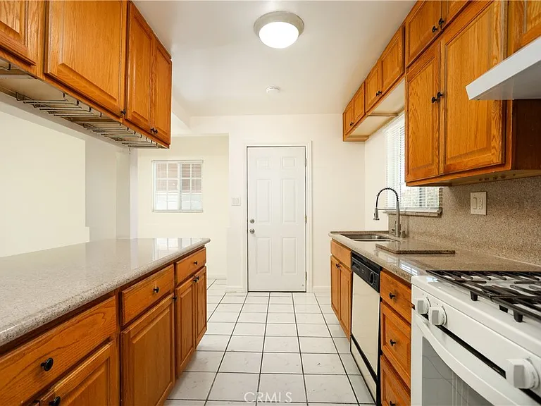 38898 Ocotillo Dr — Photo 4