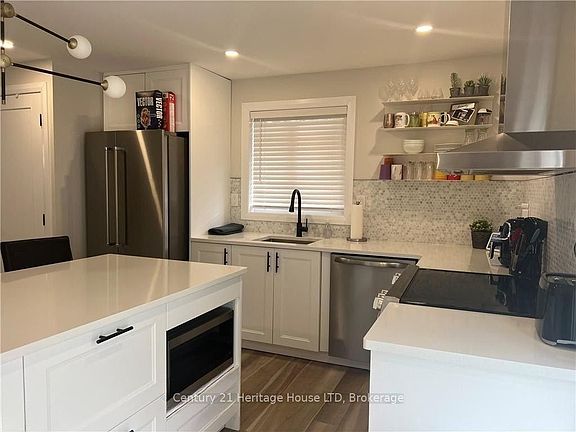 5th image of 3707 Hershey St
