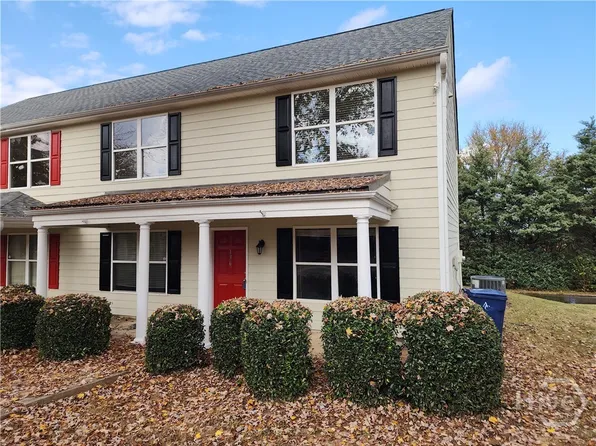 136 Bridgewater Circle Circle #136, Athens, GA 30601