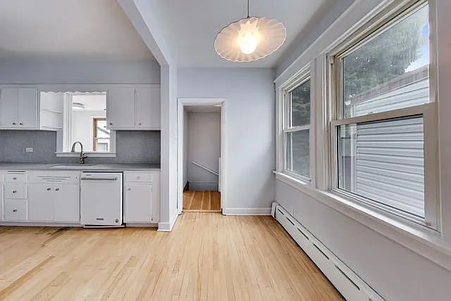 4219 N Albany Ave #2 — Photo 11
