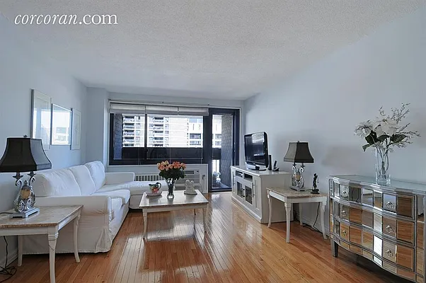 Sold by Corcoran | media 22