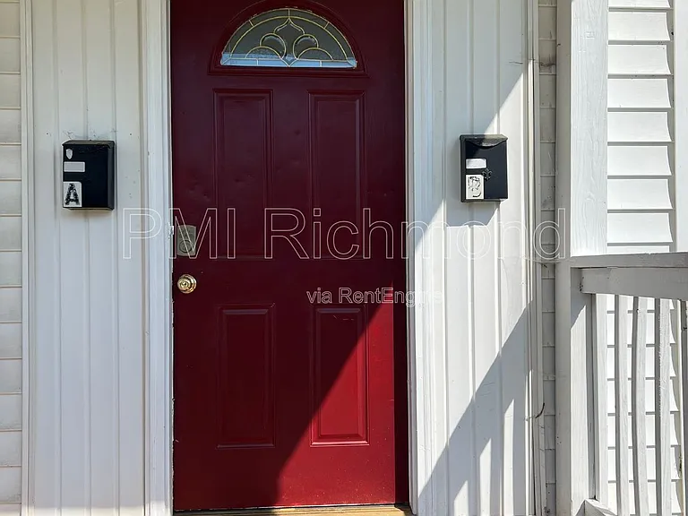 104 Lee Ave #A — Photo 3