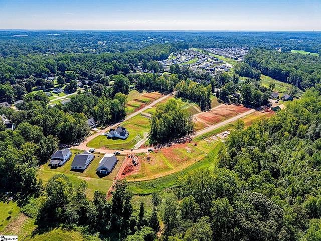 2nd image of 17 Criss Dr Lot 105