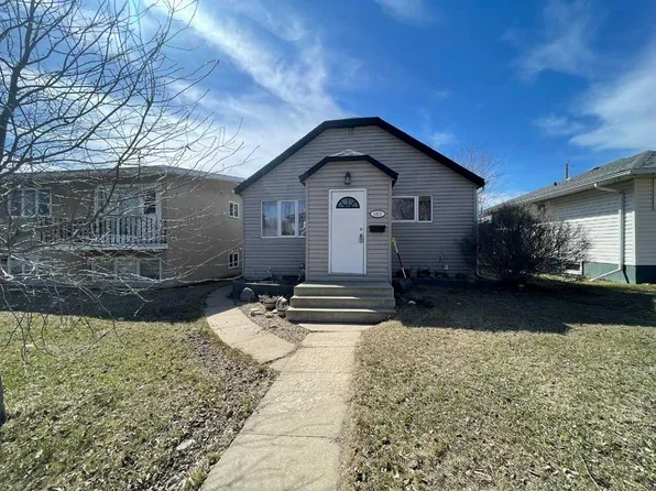 4821 N 47th St, Lloydminster, SK S9V 0K2