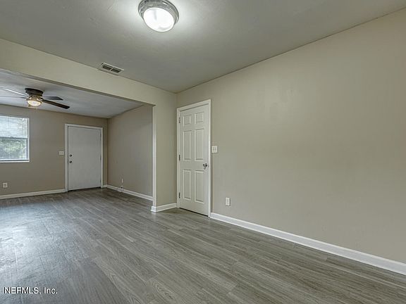 2nd image of 2539 E Burlingame Dr