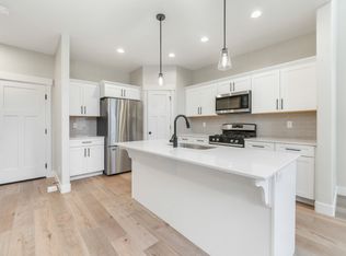 1743 W Terra Vista Ln, Saratoga Springs, UT 84045