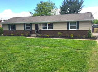 110 Milburn Rd, Hendersonville, TN 37075