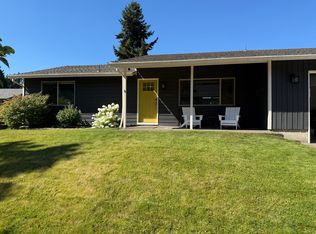 21654 SW Columbia Dr, Tualatin, OR 97062