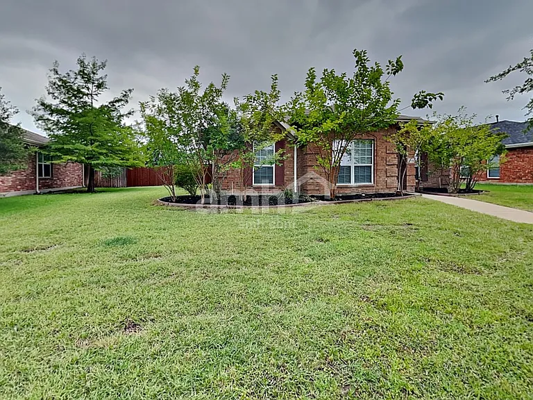 3999 Freedom Ln — Photo 1