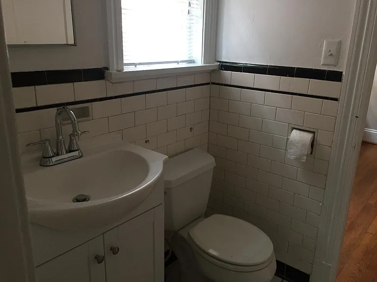 3326 W Grace St #1 — Photo 9