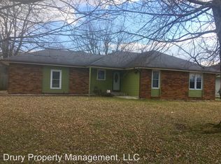 2628 S Fort Ave, Springfield, MO 65807