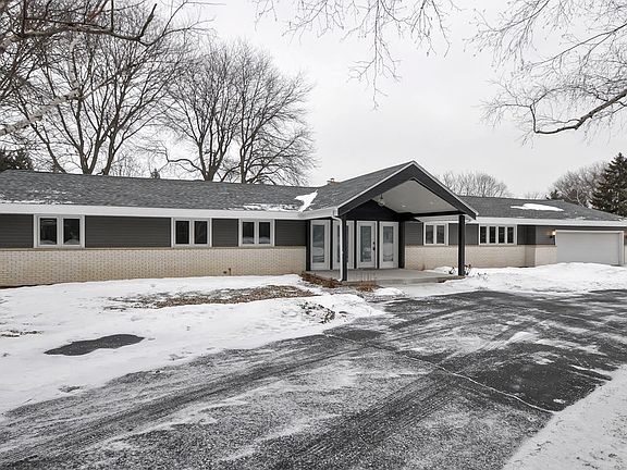 2nd image of 3607 South Ln