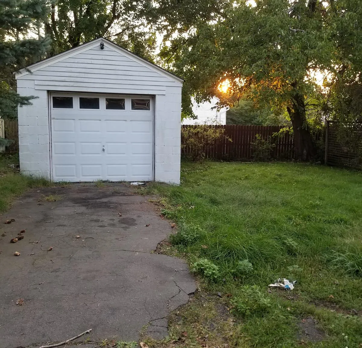3 bed, $2,300 — Photo 4