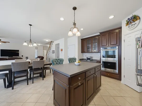 2200 Wide River Dr, Raleigh, NC 27614