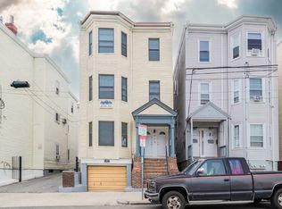 344 Saratoga St #4, Boston, MA 02128