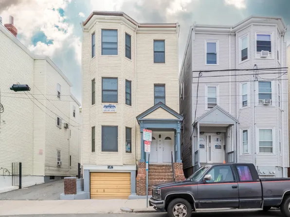 344 Saratoga St #4, Boston, MA 02128