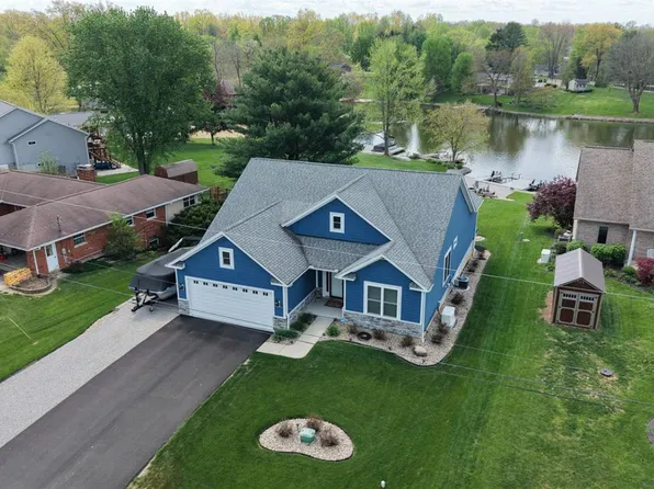 1631 Grunwald Cv, Fayetteville, OH 45118
