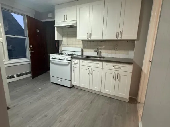 232 Inslee Pl #3F, Elizabethport, NJ 07206