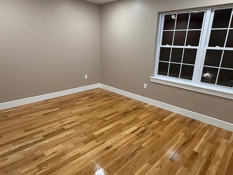 13 Brook St #2 — Photo 18