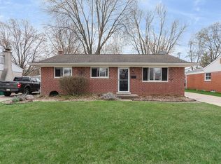 32235 Barton St, Garden City, MI 48135
