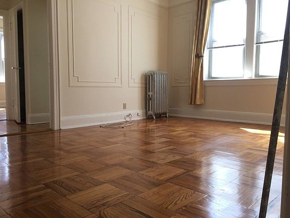 5th image of 47-47 44th St #3
