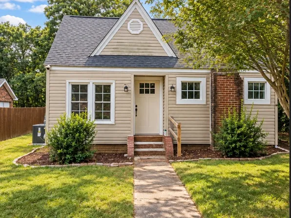 911 W Main St, Mayodan, NC 27027
