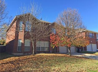 7112 Frost Ln, Denton, TX 76210
