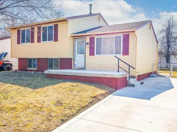1641 Bluhm Rd, Columbus, OH 43223