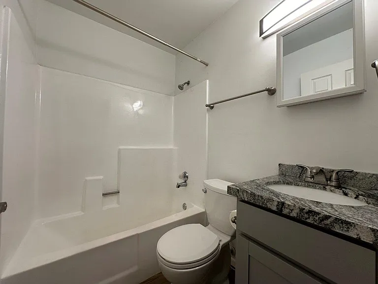 9647 N 10th Ave #102 — Photo 6
