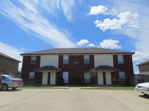 1st image of 4002 Gus Dr APT D