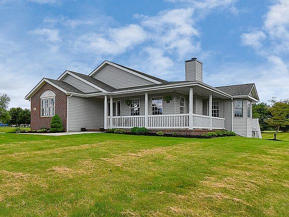 2nd image of 58 Dewmar Dr