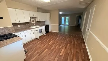 3500 Ruben St — Photo 8