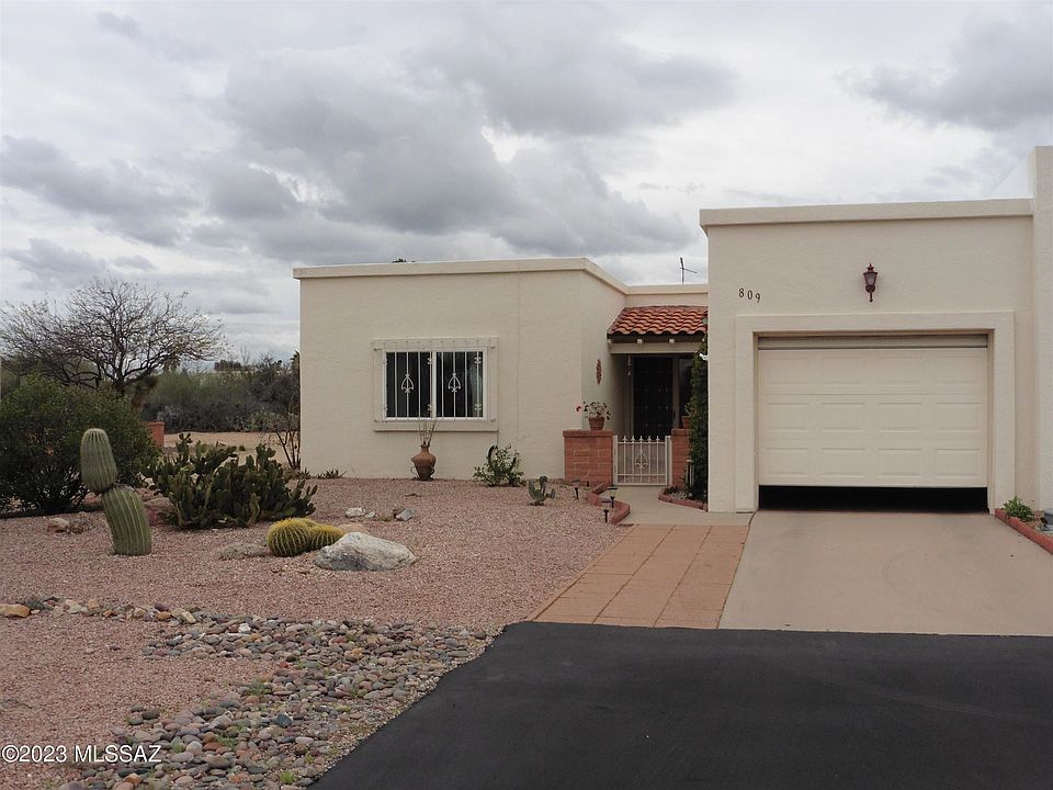 1st image of 809 W Calle De Alegria