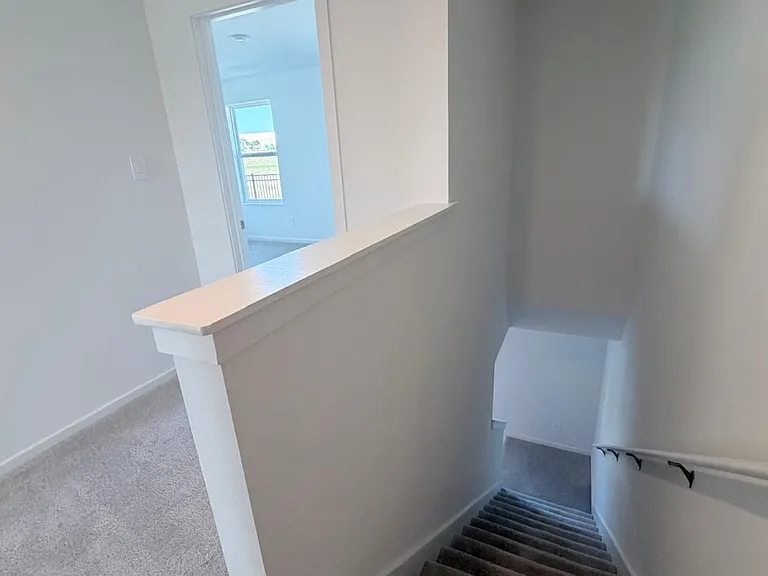 880 Lynx St — Photo 31