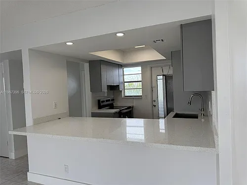 1333 E Hallandale Beach Blvd #444 Photo 1