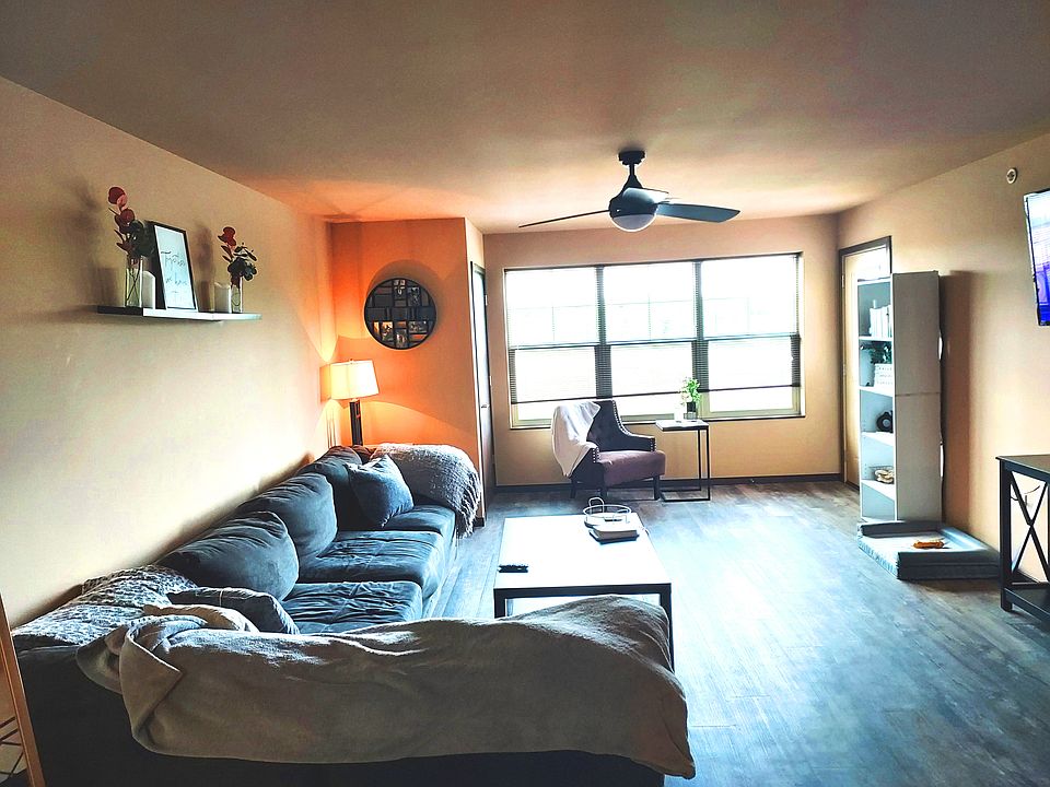 1st image of 4088 Felland Rd #202