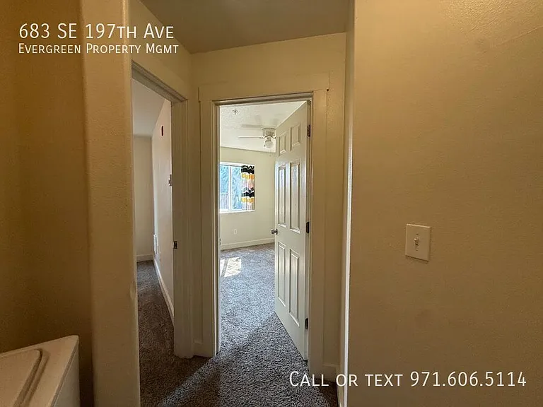 683 SE 197th Ave — Photo 23