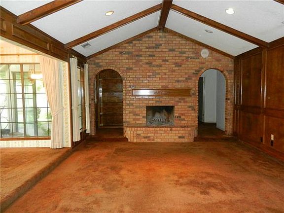 4th image of 4516 Francisco Ct
