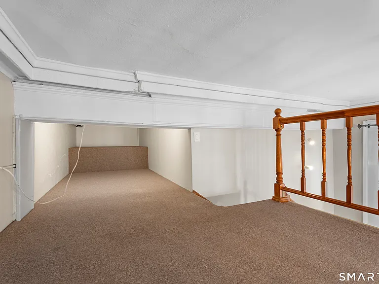 548 Chapel St #1F — Photo 8