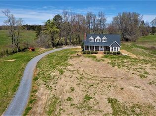 7290 Hull Rd, Cherryville, NC 28021