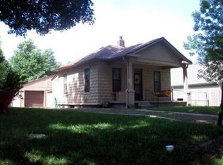 433 Lincoln St, Lawrence, KS 66044
