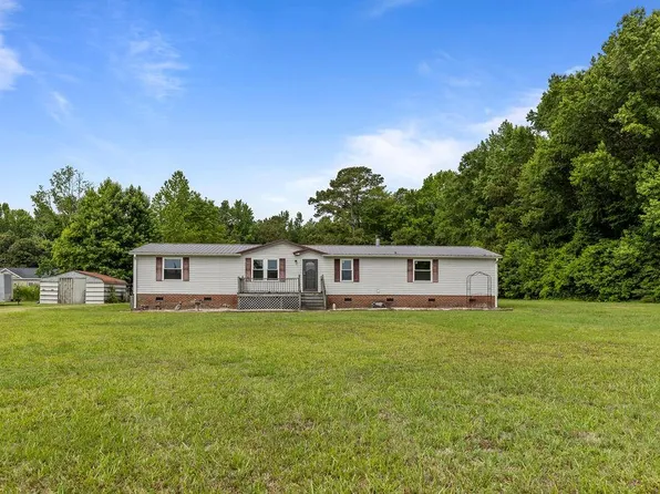 327 Johnny Harrell Rd, Gates, NC 27937