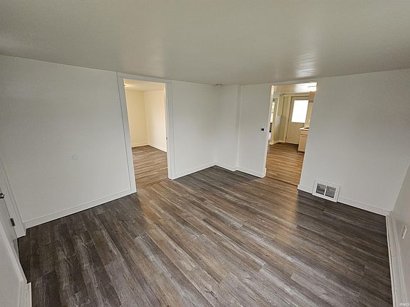 5th image of 1309 Wheeler St
