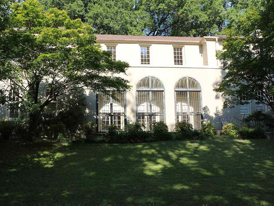 1st image of 539 East St