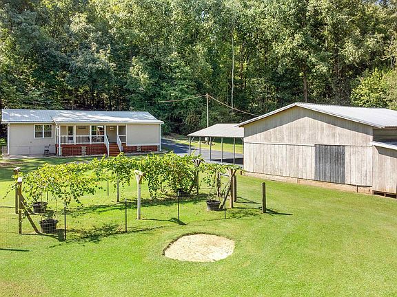 3rd image of 1571 Indian Woods Dr