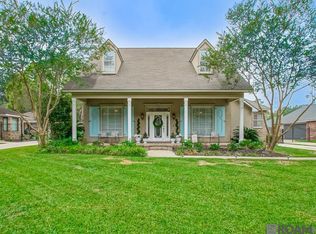 215 Wylie Dr, Baton Rouge, LA 70808