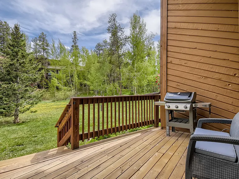 101 Hawn Dr — Photo 24